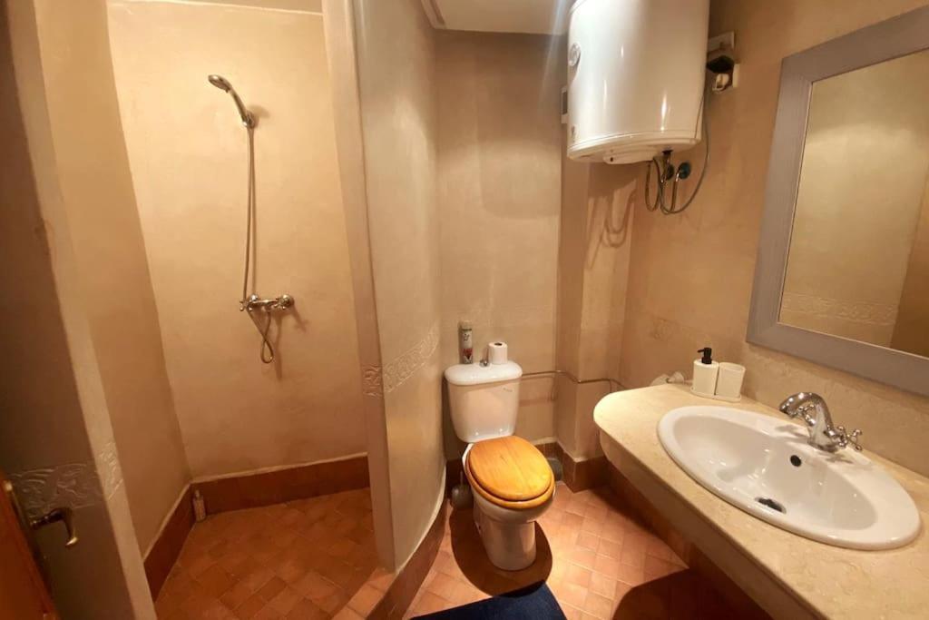 Sunny Terrace & Comfy Beds In Marrakech Apartment มาร์ราเกช ภายนอก รูปภาพ