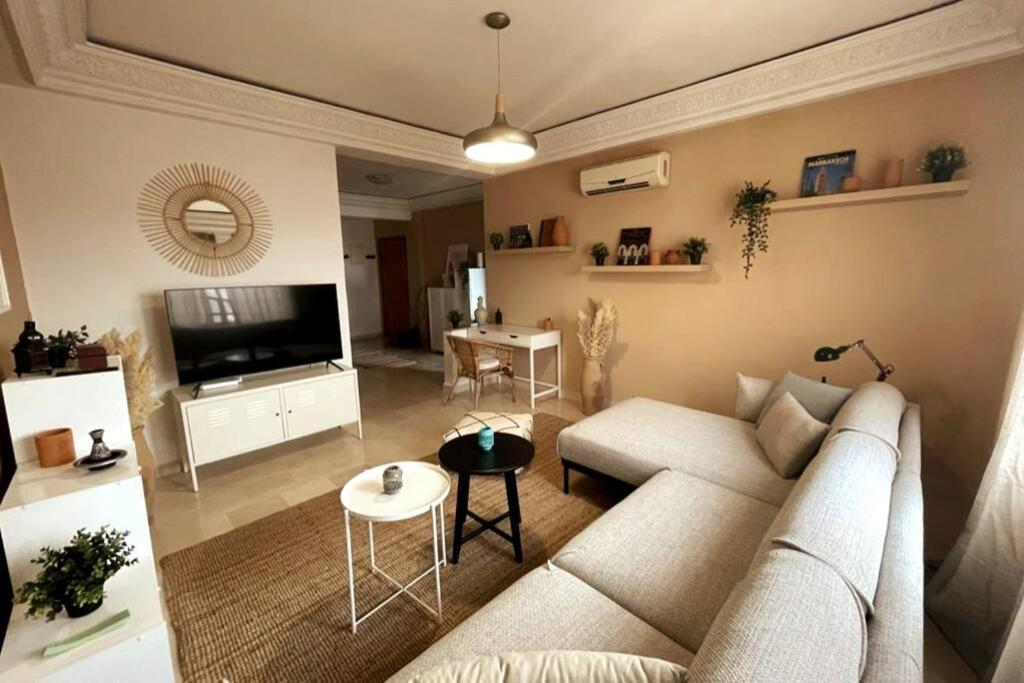 Sunny Terrace & Comfy Beds In Marrakech Apartment มาร์ราเกช ภายนอก รูปภาพ